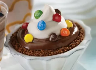 mini_semi-sweet-chocolate-pudding-tart marsfoodservices image