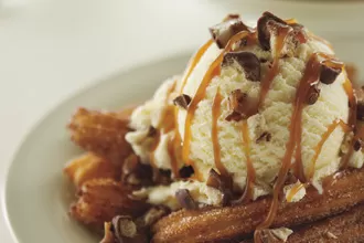 twix_reg-caramel-churros-sundae marsfoodservices image