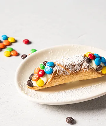 M&M’S® MINIS Milk Chocolate Candies Cannoli marsfoodservices image